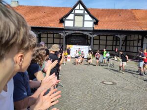 Start zum Halbfinale des Knockout-Sprints